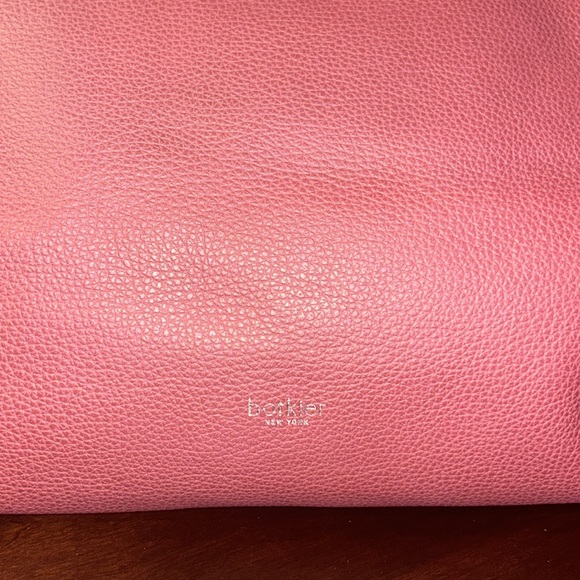 Botkier “Chelsea Bucket” Purse with Cross body option; brand new, with tags - Picture 2 of 9